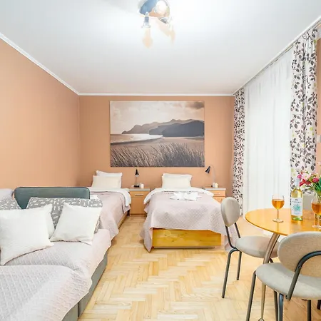 Podgorze Duchackie - Parking, Parks Nearby - By Rentujemy *